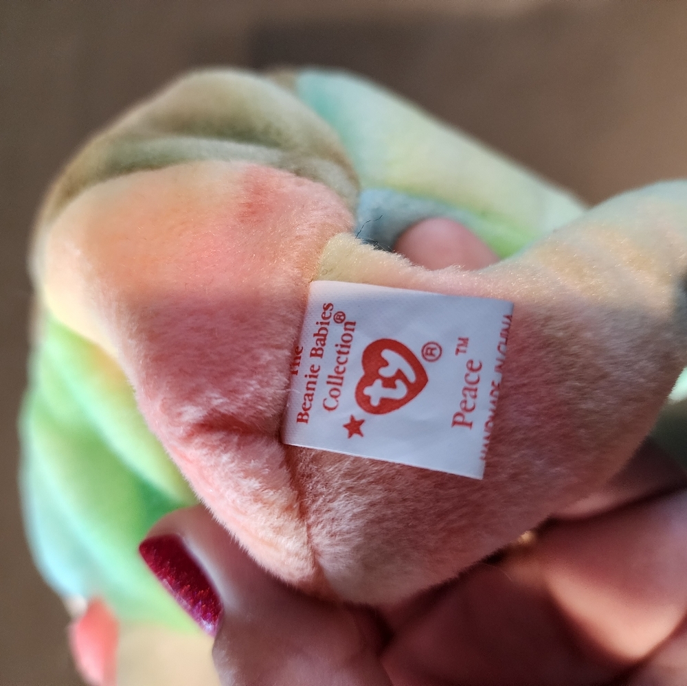4 ty Beanie Baby's Lot - Halo, Peace, Curly, and Valentino - Picture 16 of 16